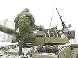 На Урале в солдата случайно выстрелили из танка, он выжил со страшными ранами На Урале в солдата случайно выстрелили из танка, он выжил со страшными ранами