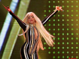 Эпатажная американская поп-звезда Lady Gaga, сообщившая накануне о переносе четырех концертов из-за болей в суставах, отменяет оставшиеся 20 концертов своего мирового турне