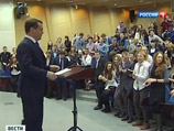 Медведев раскритиковал попытки сформировать список "обязательных 100 книг"
