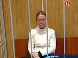 Верную "фаворитку" Сердюкова, не желающую признаваться, оставили под "элитным" домашним арестом