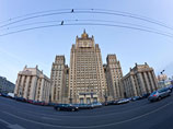 Уполномоченный из МИДа нажил неприятности, обидев "странную семейку" лесбиянок-усыновительниц из США Уполномоченный из МИДа нажил неприятности, обидев "странную семейку" лесбиянок-усыновительниц из США