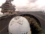 Пилот американского истребителя-бомбардировщика и штурмовика F/A-18 Super Hornet снял видео о своей работе