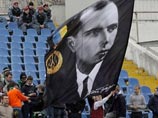 Украинцам запретят пить пиво на стадионах и прославлять Бендеру