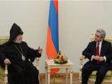 Католикос Гарегин II поздравил Сержа Саргсяна с переизбранием на пост президента Армении