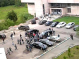 Двум участникам драки с полицией у общежития академии им. Маймонида дали тюремные сроки