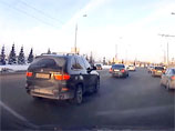 Полиция Татарстана проводит проверку после появления видеозаписи, сделанной 17 января, на которой сотрудники ГИБДД сопровождают делегацию Полиция Татарстана проводит проверку после появления видеозаписи, сделанной 17 января, на которой сотрудники ГИБДД сопровождают делегацию