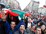 Болгары протестовали против дорогого электричества. В Софии к протестующим вышел президент