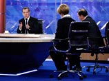 С чешского канала уволили техника: выложил "споткнувшегося" президента в интернет С чешского канала уволили техника: выложил "споткнувшегося" президента в интернет