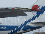 "Руслан" крылом буквально срезал часть кабины пилотов Як-42