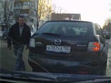 Представителя президента по Троицку обвинили в том, что он сбежал с места ДТП и обматерил доброхота Представителя президента по Троицку обвинили в том, что он сбежал с места ДТП и обматерил доброхота