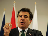 Президент Грузии Михаил Саакашвили раскритиковал грузинских чиновников за проявление "рабского менталитета" по отношению к экспертам Роспотребнадзора