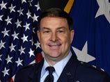 Генерал-лейтенант Кристофер Богдан, курирующий в Пентагоне программу разработки и эксплуатации новейших истребителей F-35, обрушился с критикой на их производителей - компании Lockheed Martin и Pratt & Whitney