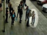 Студент московской Государственной академии имени Маймонида Магомед Эльдиев, разыскиваемый полицией по делу о поножовщине возле торгового центра "Европейский" в июне прошлого года, мог сбежать от правосудия за границу Студент московской Государственной академии имени Маймонида Магомед Эльдиев, разыскиваемый полицией по делу о поножовщине возле торгового центра "Европейский" в июне прошлого года, мог сбежать от правосудия за границу
