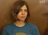 Надежду Толоконникову отправят в карцер на 15 дней за то, что она ходила по лагерю без охраны. Начальство лагеря ИК-14 в Мордовии, объявило о наказании Нади в виде карцера и ШИЗО на срок до 15 суток Надежду Толоконникову отправят в карцер на 15 дней за то, что она ходила по лагерю без охраны. Начальство лагеря ИК-14 в Мордовии, объявило о наказании Нади в виде карцера и ШИЗО на срок до 15 суток