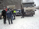 На Урале в двух массовых ДТП столкнулись 40 автомобилей На Урале в двух массовых ДТП столкнулись 40 автомобилей