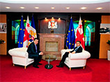 В Грузии состоялась встреча двух политических противников - президента страны Михаила Саакашвили и премьер-министра Бидзины Иванишвили