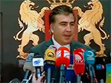 Главные требования Саакашвили, по его словам, заключались в трех вещах: необходимость сохранения в стране свободного и независимого суда, прекращения давления на СМИ и политического преследования оппонентов