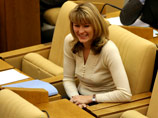 Перестановки в парламенте: сенатор-миллиардер покинул Совфед, а спортсменка перешла в Думу Перестановки в парламенте: сенатор-миллиардер покинул Совфед, а спортсменка перешла в Думу