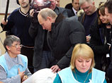 Президент России Владимир Путин провел день в Вологде, где у него состоялось совещание по развитию легкой промышленности