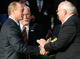 Горбачев о Путине: "хотел укоротить мне язык" и "капризничает, что не так относятся"