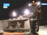 Количество погибших на занесенных снегом дорогах Сибири увеличилось за выходные до 10 человек