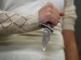 В Иркутске женщина-следователь в чине майора ранила ножом соперницу в любви