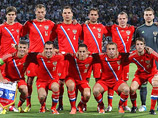 Встреча с командой Северной Ирландии пройдет 22 марта в Белфасте. С бразильцами российские футболисты сыграют 25 марта в Лондоне на стадионе "Стэмфорд Бридж", где проводит домашние матчи "Челси"