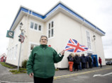 Жители спорных Фолклендов проголосовали за то, чтобы оставить острова частью Великобритании