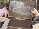 Британец превратил старый телевизор в "лучевое оружие" (ВИДЕО)