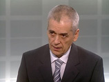 Заваливший Европу аномальный снегопад дошел до Москвы. Онищенко посоветовал, как употреблять снег внутрь Заваливший Европу аномальный снегопад дошел до Москвы. Онищенко посоветовал, как употреблять снег внутрь