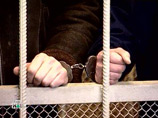Полицейские после погони по улицам Москвы задержали грабителей, выставив "живой щит" Полицейские после погони по улицам Москвы задержали грабителей, выставив "живой щит"