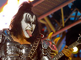 63-летний басист Kiss: С некрасивыми женщинами секс лучше 63-летний басист Kiss: С некрасивыми женщинами секс лучше