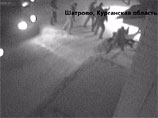 Видео об избиении людей в кафе села Шатрово в Курганской области заинтересовалась полиция