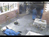 Полиция заинтересовалась видеозаписью странного избиения людей в курганском селе Шатрово
Полиция заинтересовалась видеозаписью странного избиения людей в курганском селе Шатрово