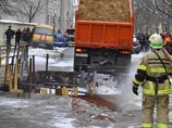 Из-за аварии газопровода в центре Москвы вспыхнул пятиметровый огненный факел 