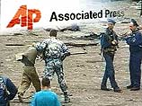 Власти заявляют, что на военную базу в Ханкале "никто не доставлялся, никто не избивался, тем более журналисты" Власти заявляют, что на военную базу в Ханкале "никто не доставлялся, никто не избивался, тем более журналисты"