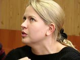 Евгения Васильева томится под домашним арестом в 13-комнатой квартире в элитном доме в Молочном переулке в центре Москвы. 6 марта ей на ногу надели электронный браслет