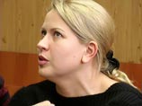 Евгения Васильева томится под домашним арестом в 13-комнатой квартире в элитном доме в Молочном переулке в центре Москвы. 6 марта ей на ногу надели электронный браслет Евгения Васильева томится под домашним арестом в 13-комнатой квартире в элитном доме в Молочном переулке в центре Москвы. 6 марта ей на ногу надели электронный браслет
