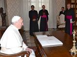 Папа Франциск вводит в Ватикане аскетизм: резиденцию он назвал чересчур большой, а трон - слишком роскошным