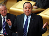 Ранее первый министр Алекс Салмонд сообщал только, что шотландцы сделают свой выбор осенью следующего года