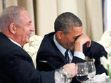 Барак Обама обнаружил, что его бокал пуст, когда произносил тост в честь президента