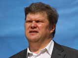 Мэром Анапы на фоне сообщений о вбросах и полетевшем в наблюдателя стуле избран единоросс Сергеев Мэром Анапы на фоне сообщений о вбросах и полетевшем в наблюдателя стуле избран единоросс Сергеев