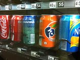 В России хотят запретить продавать напитки не только в пластиковой, но и в алюминиевой таре В России хотят запретить продавать напитки не только в пластиковой, но и в алюминиевой таре