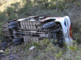 В Перу сорвался в пропасть рейсовый пассажирский автобус: погибли 24 человека В Перу сорвался в пропасть рейсовый пассажирский автобус: погибли 24 человека