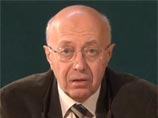 На записи Сергей Кургинян подтверждает, что у него действительно есть фонд на Кипре, "на котором лежит 30 евро". "Потому что у меня международный фонд, а там коммунисты у власти", - пояснил политолог На записи Сергей Кургинян подтверждает, что у него действительно есть фонд на Кипре, "на котором лежит 30 евро". "Потому что у меня международный фонд, а там коммунисты у власти", - пояснил политолог