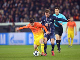 Нападающий испанского футбольного клуба "Барселона" Лионель Месси может пропустить около трех недель из-за травмы, полученной в четвертьфинальном матче Лиги чемпионов против французского "Пари Сен-Жермен" (2:2)