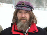 Молебен в память 1025-летия Крещения Руси священник-путешественник совершит на Северном полюсе