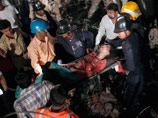 Число погибших в рухнувшем семиэтажном здании в Индии достигло 28 человек