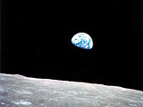 Астрофизик Стивен Хокинг из десятки гениев современности призвал человечество "спасаться с Земли"