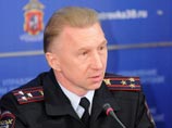 Втянутым в скандал оказался и заместитель ГАИ Москвы Михаил Мартюшев. Генерал Колокольцев заявил, что на него "получены показания". По этой причине возмущенный глава МВД распорядился незамедлительно уволить своего высокопоставленного подчиненного Втянутым в скандал оказался и заместитель ГАИ Москвы Михаил Мартюшев. Генерал Колокольцев заявил, что на него "получены показания". По этой причине возмущенный глава МВД распорядился незамедлительно уволить своего высокопоставленного подчиненного